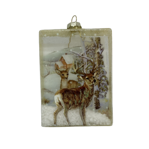 Julekugle i glas med rensdyr og sne
